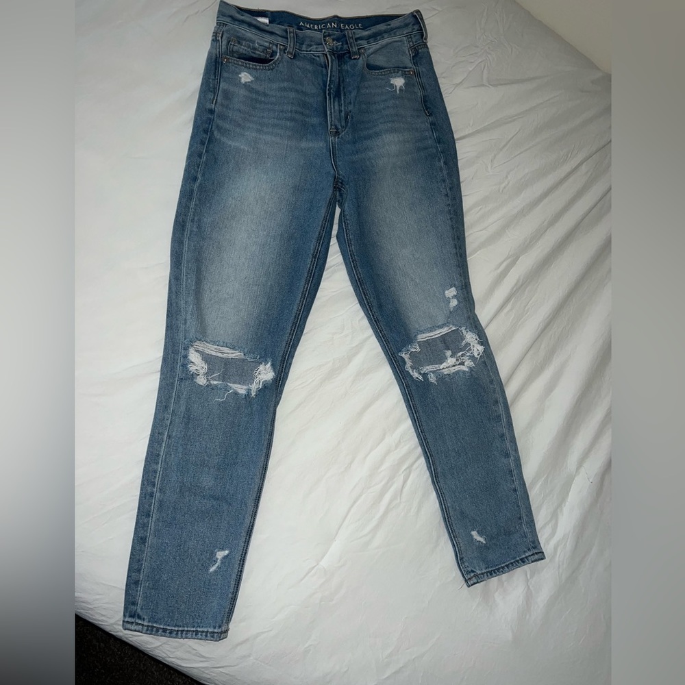 American Eagle Mom Jeans